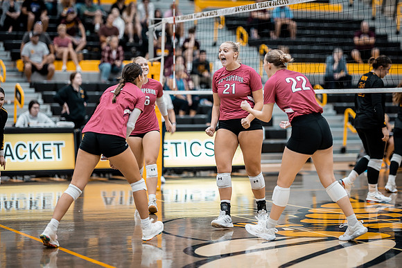 DNT UWS VB vs Morris-1-151