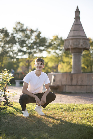 Oscar Senior Shoot-1-100