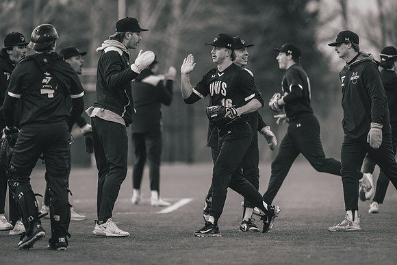 UWS BSB vs Crown -1-63