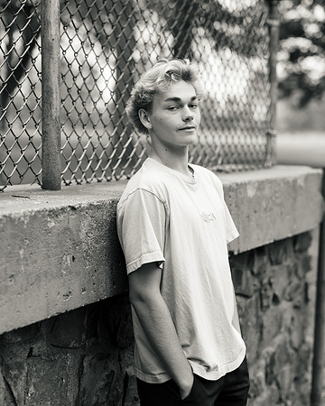 Gavin Senior Shoot 2-1-144