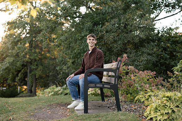 Oscar Senior Shoot-1-199
