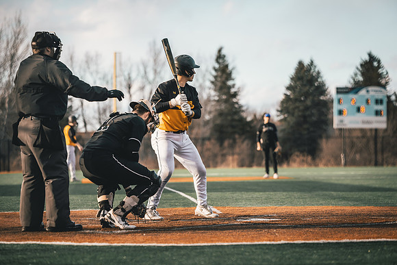 UWS BSB vs Crown -1-130