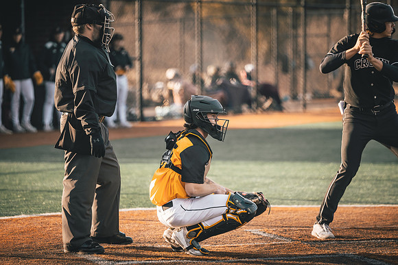 UWS BSB vs Crown -1-167