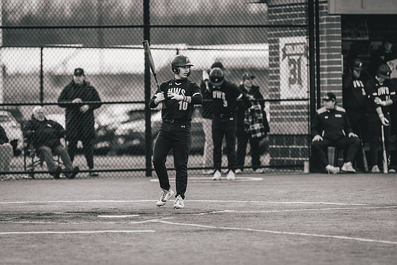 UWS vs MLC DH-1-70