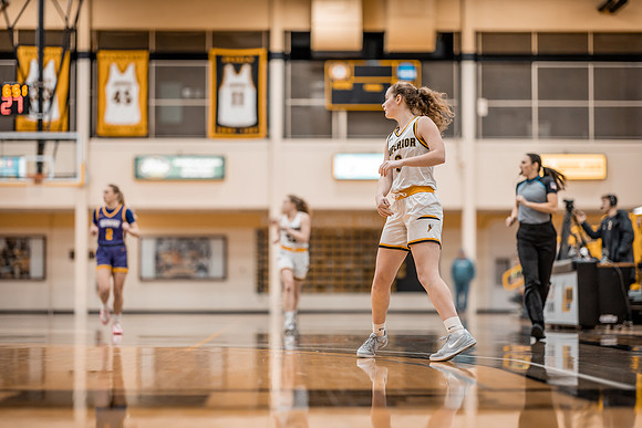 UWS WBB vs UNW-1-70