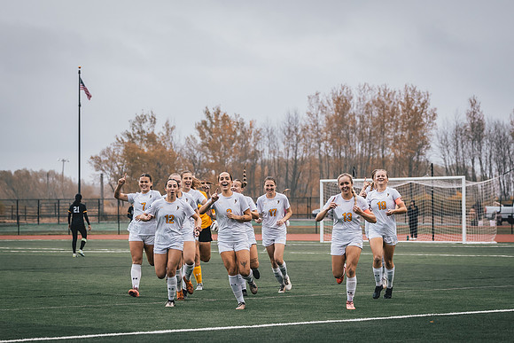 20241012_UWSWSOC-26