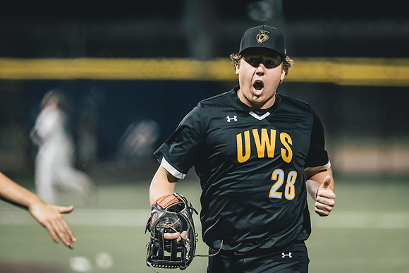 UWS BSB vs RWU-1-180