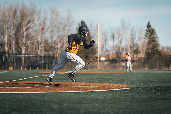UWS vs MLC DH-1-90