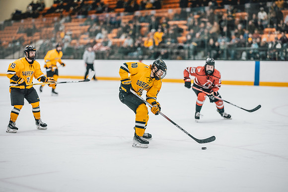 MHOk vs UWRF 0301-1-48