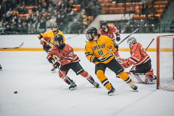 MHOk vs UWRF 0301-1-40