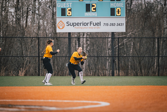 20240423_SoftballvsMartinLuther_Edits_Harry_-171