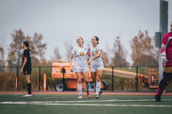 20241012_UWSWSOC-71