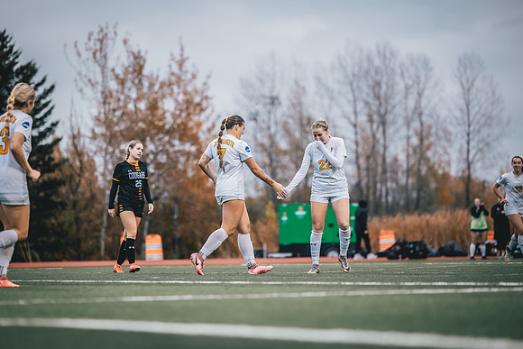 20241012_UWSWSOC-156
