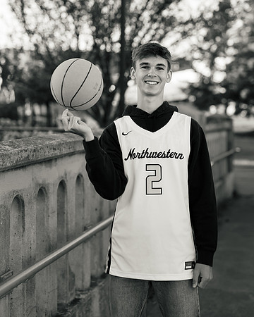 Oscar Senior Shoot-1-180