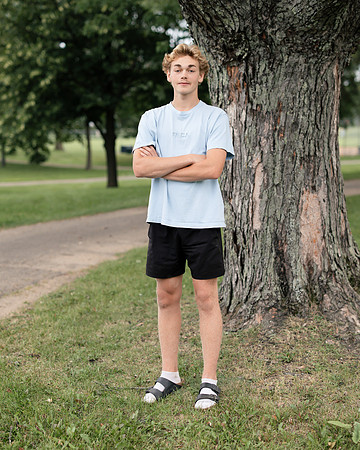 Gavin Senior Shoot 2-1-145