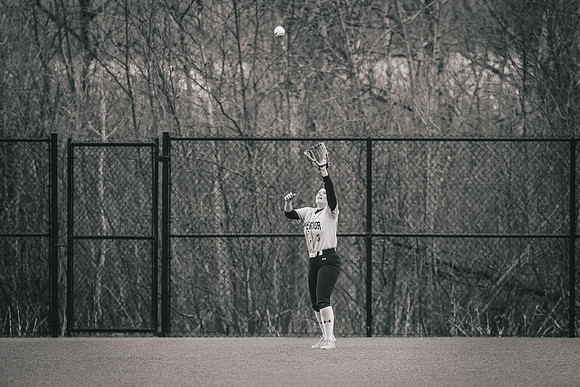 20240423_SoftballvsMartinLuther_Edits_Harry_-143