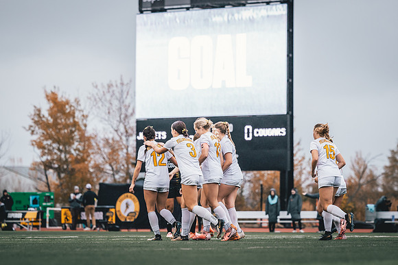 20241012_UWSWSOC-79
