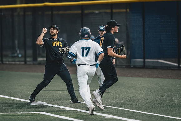 UWS BSB vs RWU-1-93