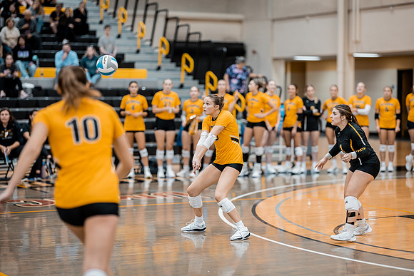 UWS VB vs. UHMB-1-46