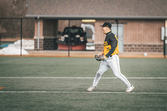 UWS BSB vs Crown -1-67