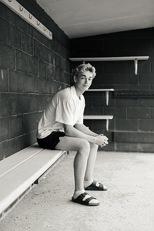 Gavin Senior Shoot 2-1-126