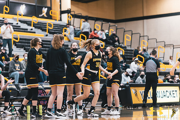 2022.01.15 UWS WBB vs. UMM WM9
