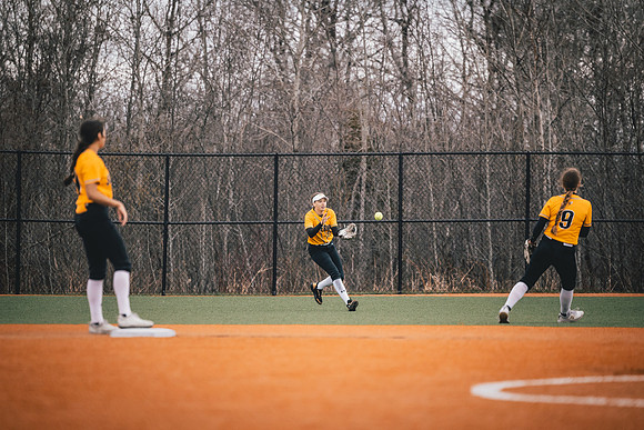 20240423_SoftballvsMartinLuther_Edits_Harry_-150
