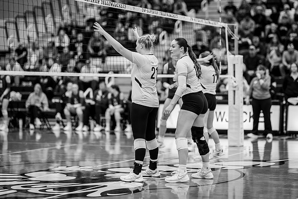 UWS VB vs. UNW Edit -1-171