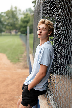 Gavin Senior Shoot 2-1-158
