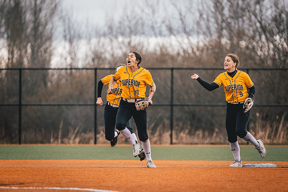 20240423_SoftballvsMartinLuther_Edits_Harry_-121