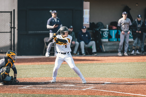 UWS BSB vs CAR DH-1-218