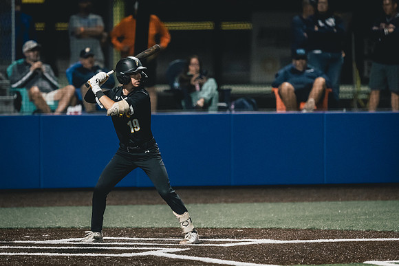 UWS BSB vs RWU-1-188