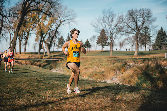 UWS XC CHAMP-1-44