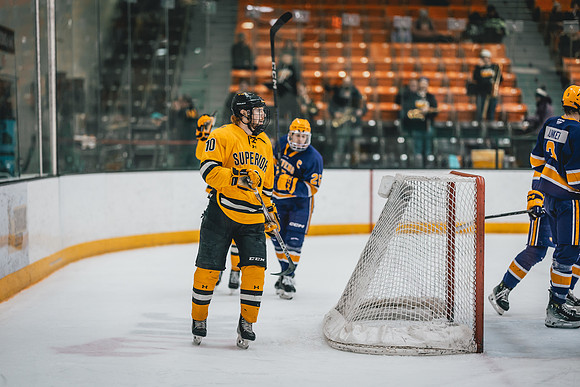 MHOK vs UWSP G2-1-121