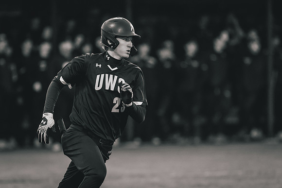 UWS vs MLC DH-1-107