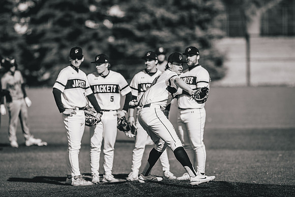 UWS BSB vs CAR DH-1-178