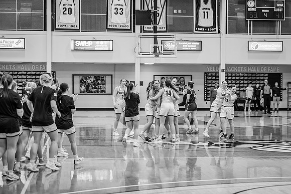 UWS WBB vs UNW-1-105