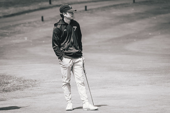 UWS GOLF vs CSS-1-230