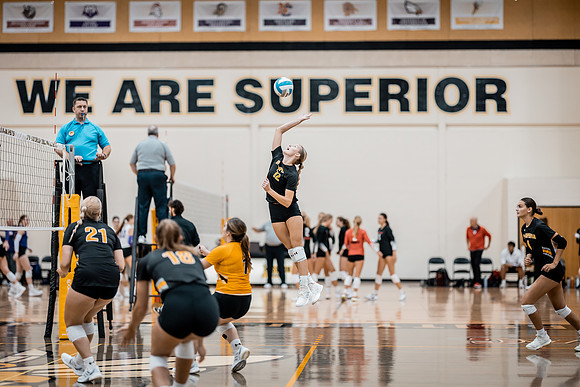 UWS VB vs. HU-1