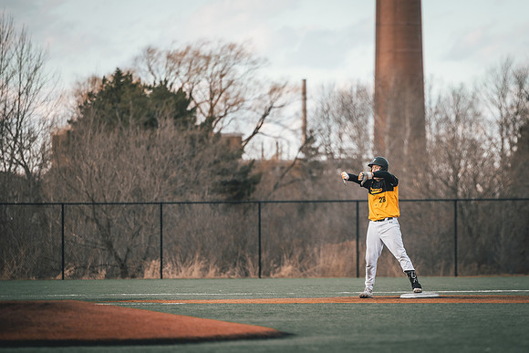 UWS BSB vs Crown -1-122
