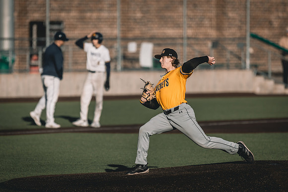 UWS BSB vs CSS-1-161