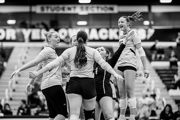 UWS VB vs. UNW Edit -1-137