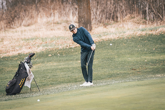 UWS GOLF vs CSS-1-190