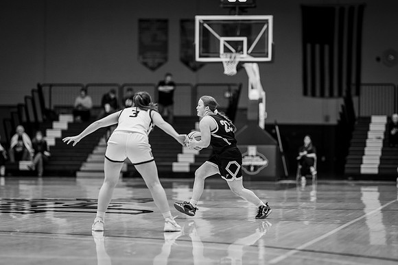 UWS WBB vs Whitman-1-92