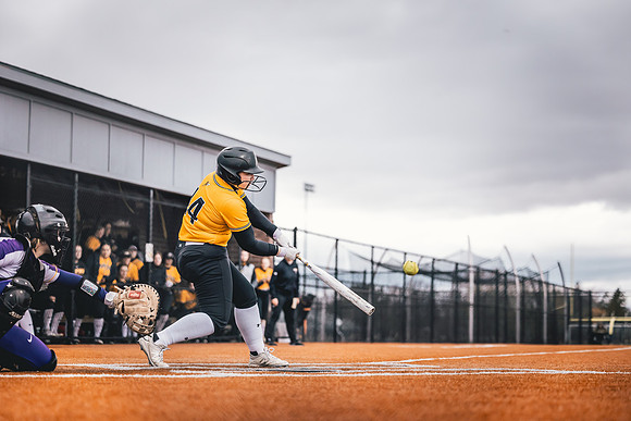 20240423_SoftballvsMartinLuther_Edits_Harry_-203
