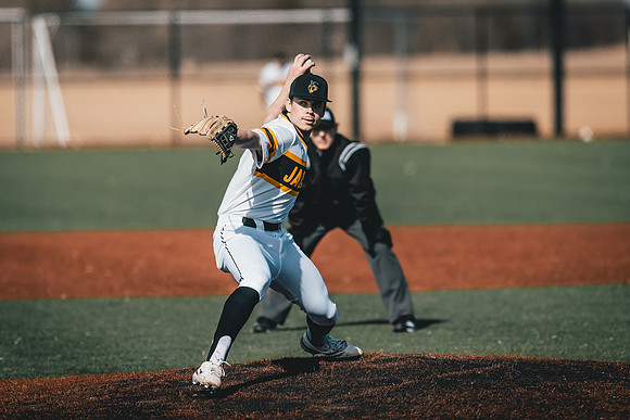 UWS BSB vs CAR DH-1-41