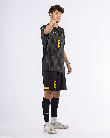 6 Orlando Fertleman Black 6