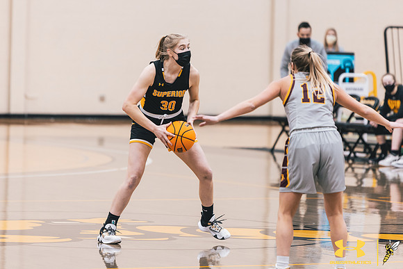 2022.01.15 UWS WBB vs. UMM WM15