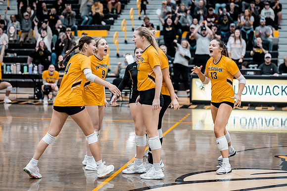 UWS VB vs. UNW Edit -1-187