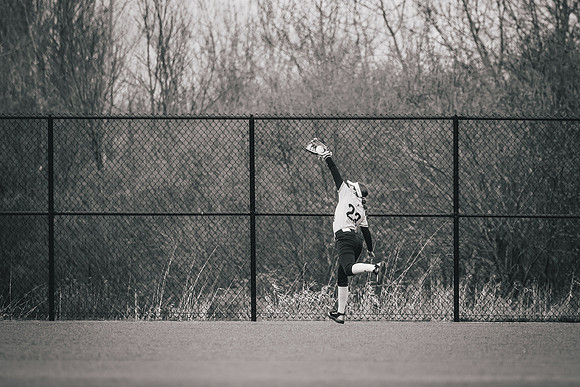 20240423_SoftballvsMartinLuther_Edits_Harry_-200